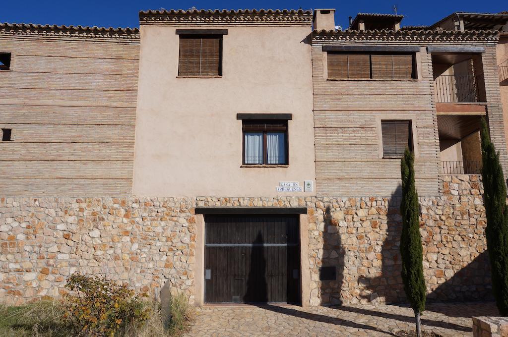 Casa Rural Os Arregueses Alquézar Exterior foto