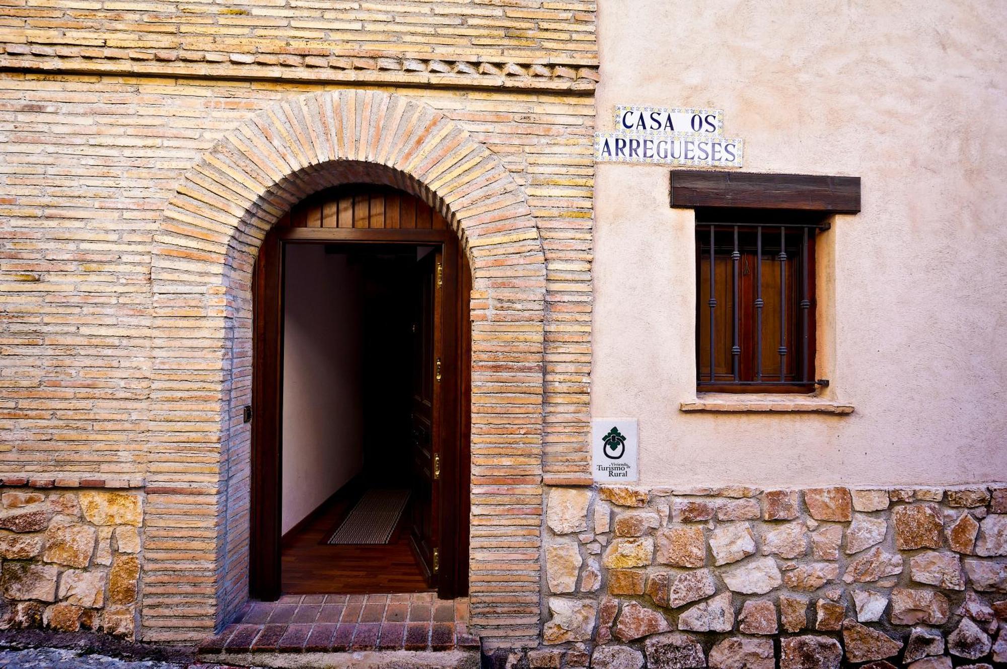 Casa Rural Os Arregueses Alquézar Exterior foto
