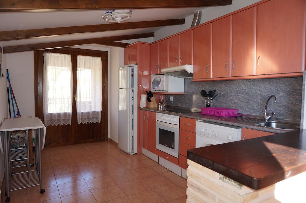 Casa Rural Os Arregueses Alquézar Exterior foto